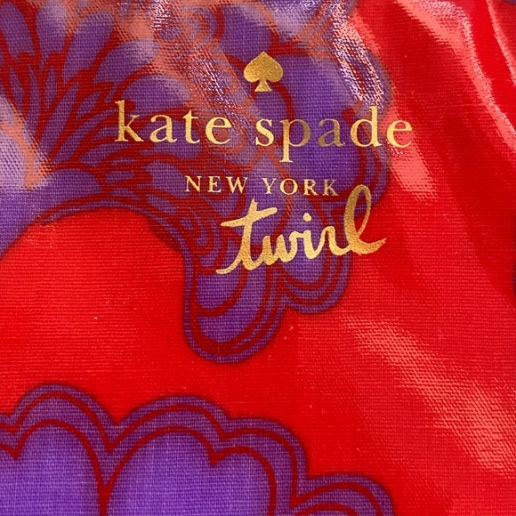 ♠️ kate spade's "♠️ Twirl" Cosmetic Bag - Purple and Red - EUC Gorgeous! - Picture 4 of 4